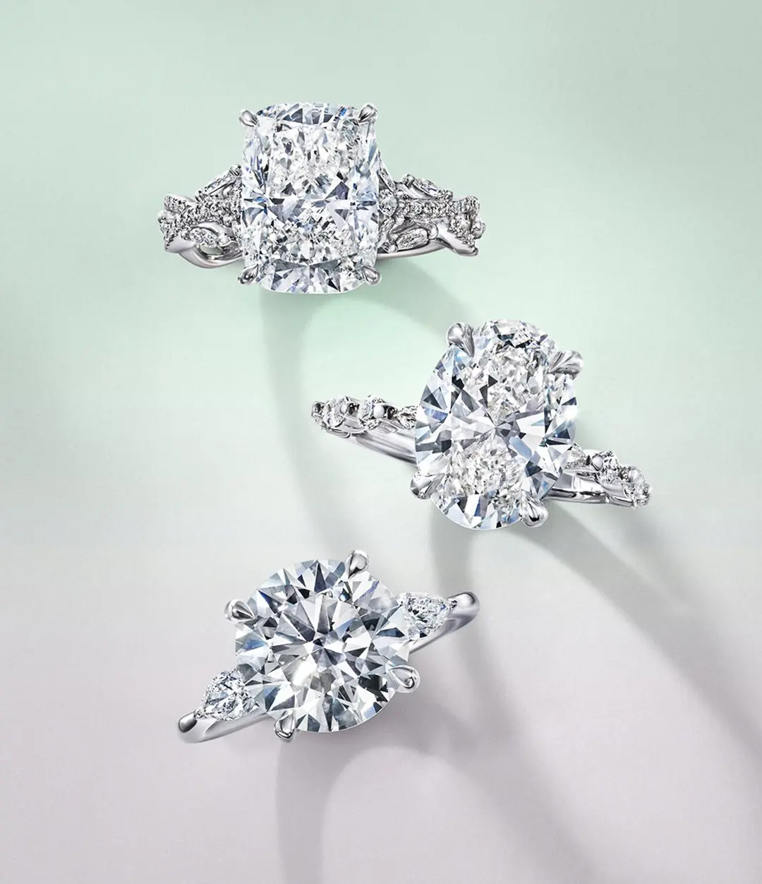 Round brilliant cut diamond close up